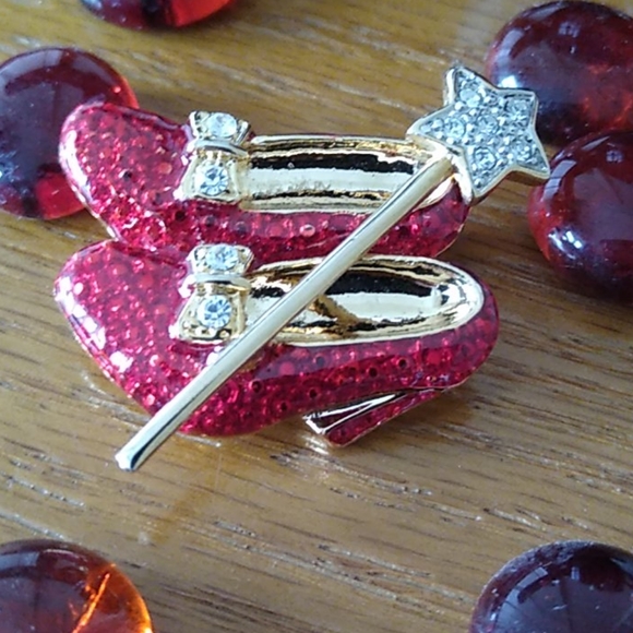 Ruby slippers 🌺 - Picture 2 of 5